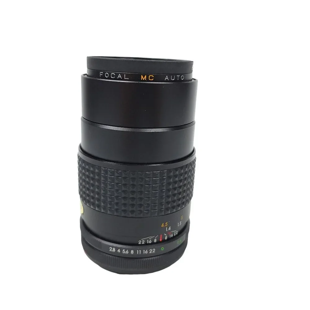 Focal MC Auto 1:2.8 F/2.8 F = 135mm Camera Lens 20-06-55